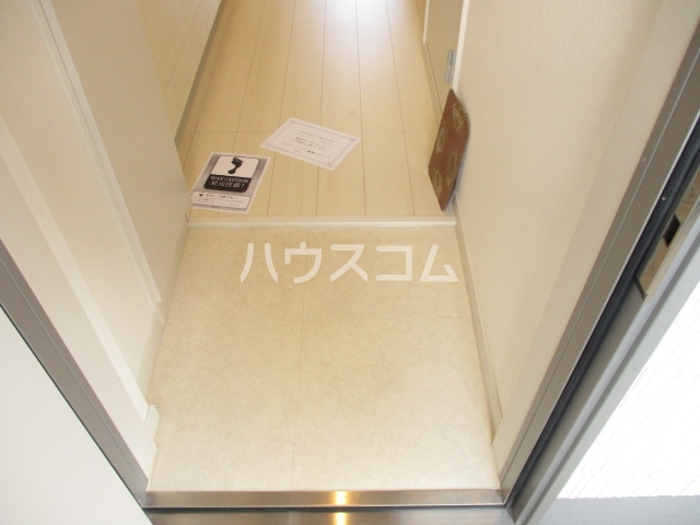 13/30 玄関
