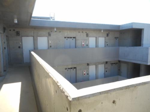 19/23 エントランス