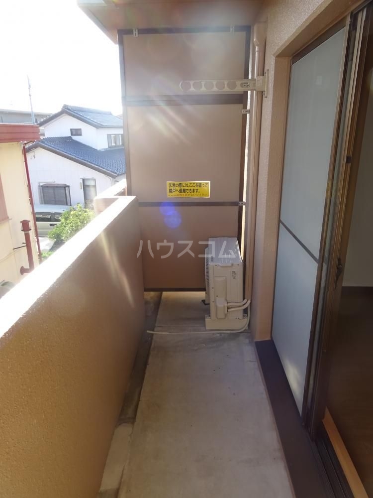 15/28 バルコニー