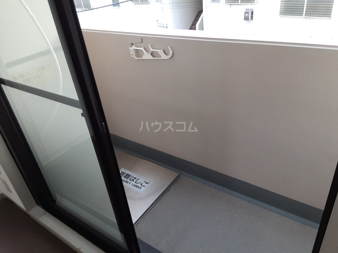 14/27 バルコニー