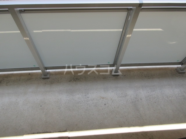 19/30 バルコニー