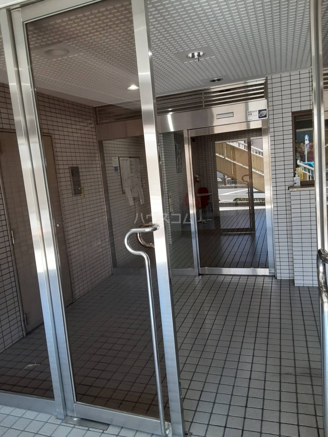 29/30 エントランス