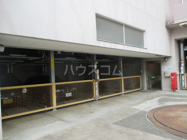 15/22 エントランス