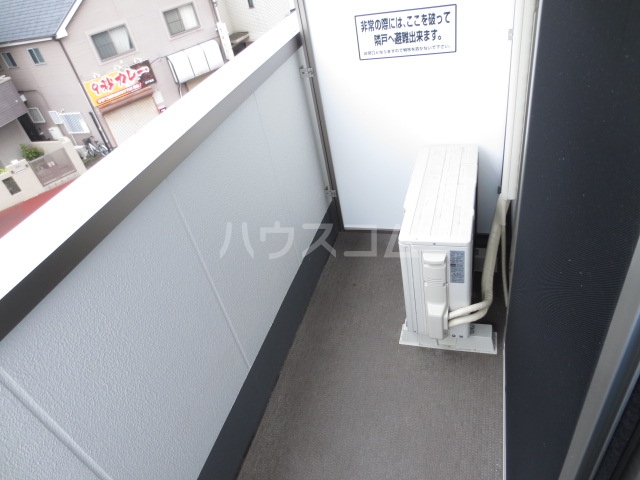 18/25 バルコニー