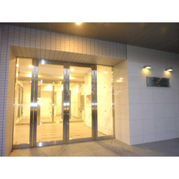 15/25 エントランス