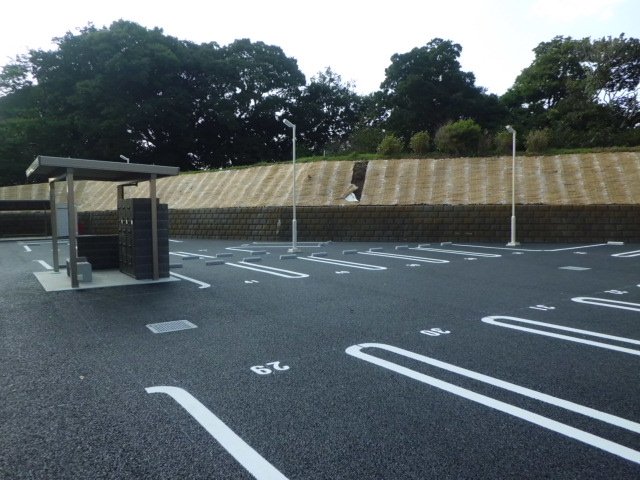 21/24 駐車場