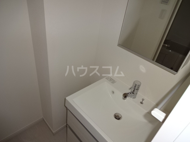 17/27 洗面