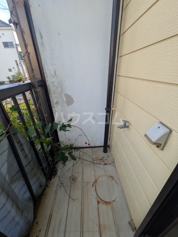 13/23 バルコニー