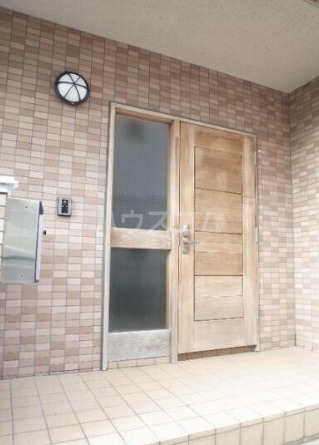 17/18 エントランス