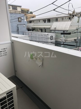 13/22 バルコニー