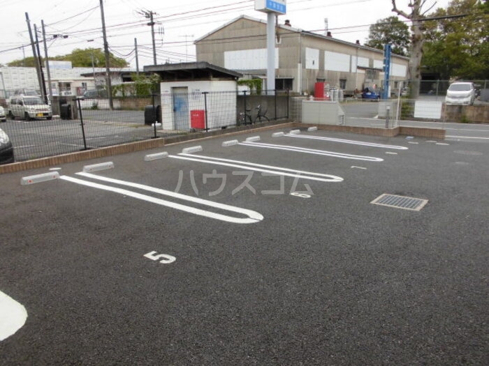 15/25 駐車場