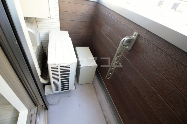 15/22 バルコニー