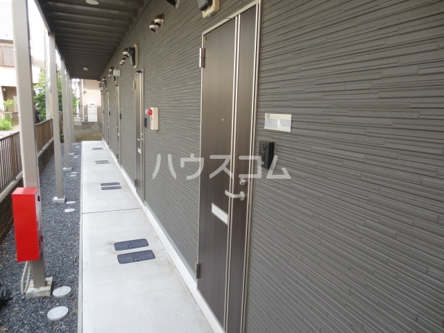 2/5 エントランス