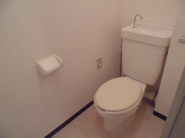 14/28 トイレ