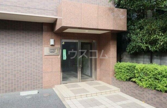 2/3 エントランス