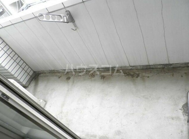 13/27 バルコニー