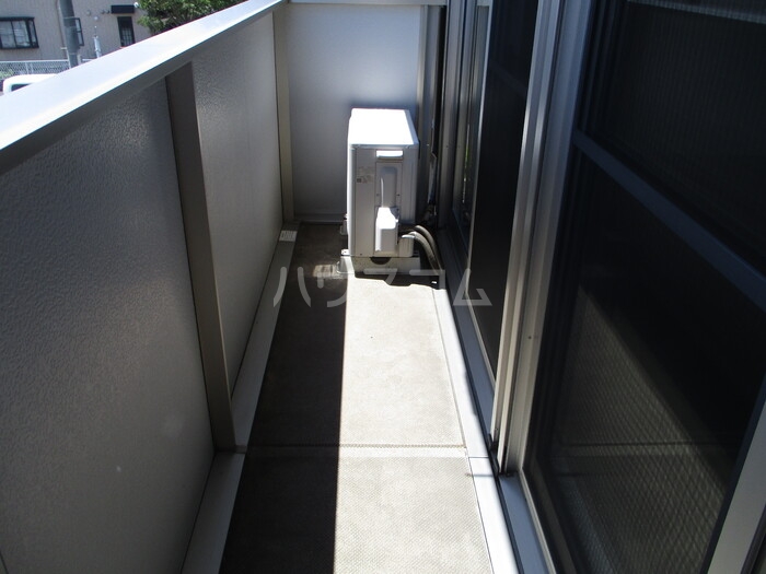 11/11 バルコニー