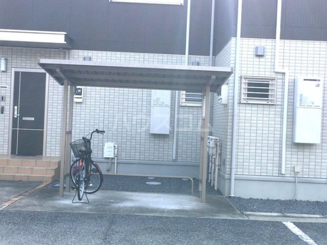 2/5 エントランス