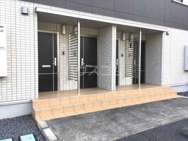 3/5 エントランス