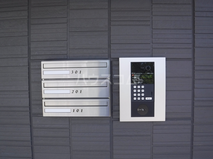 3/5 エントランス