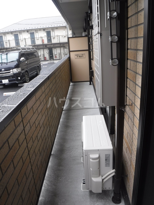 13/19 バルコニー