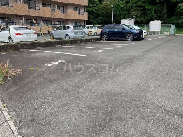 19/24 駐車場