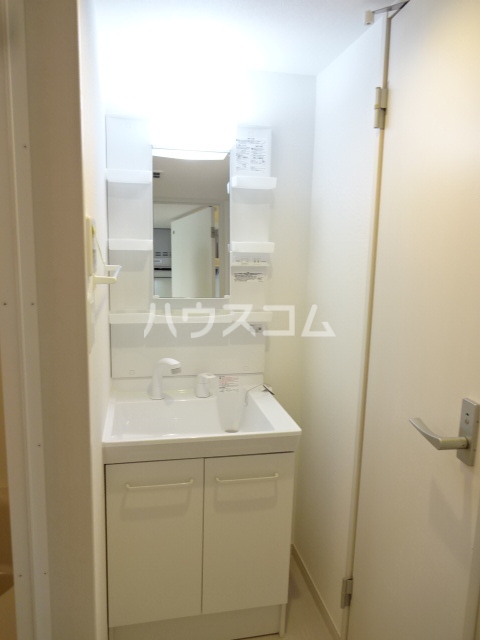17/30 洗面