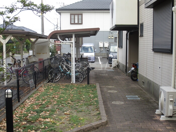 2/5 エントランス