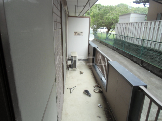 16/23 バルコニー