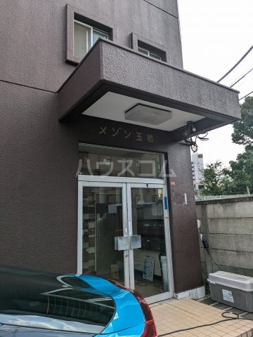 18/24 エントランス