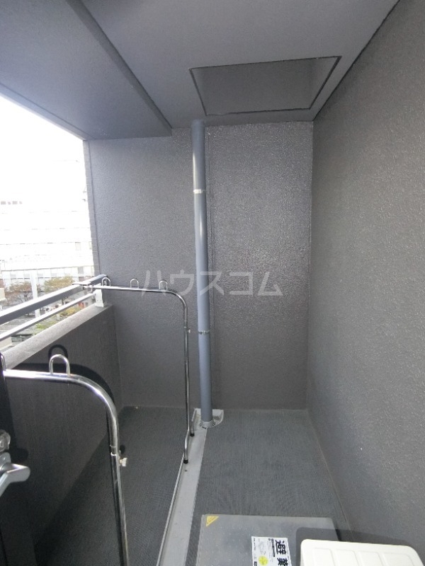 13/27 バルコニー