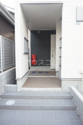 15/25 エントランス