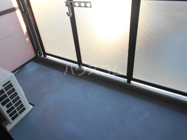 20/30 バルコニー