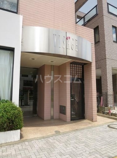 29/30 エントランス