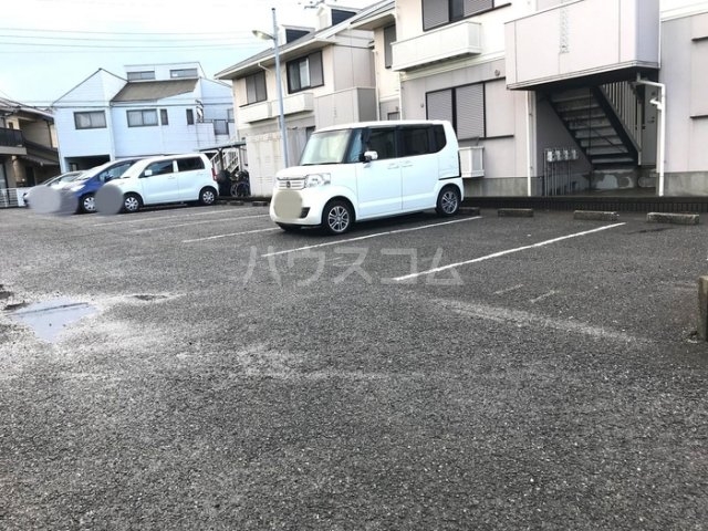 17/19 駐車場