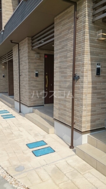 14/21 エントランス