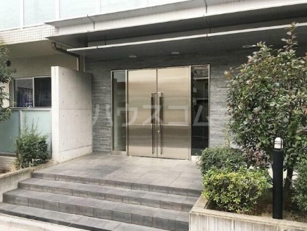 2/11 エントランス