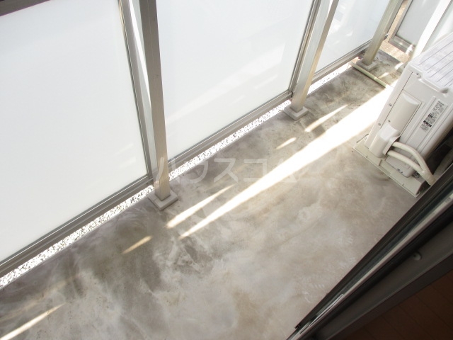 22/30 バルコニー