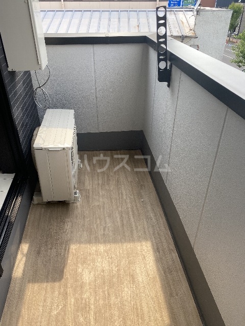 19/30 バルコニー