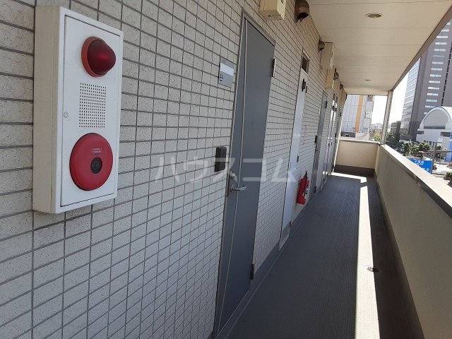 29/30 エントランス