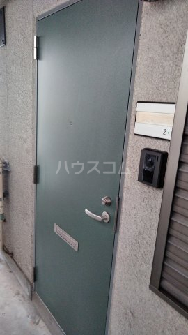 23/30 エントランス