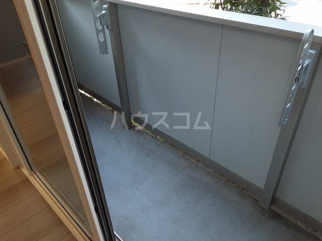 13/22 バルコニー