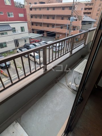 15/23 バルコニー