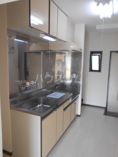 14/30 キッチン