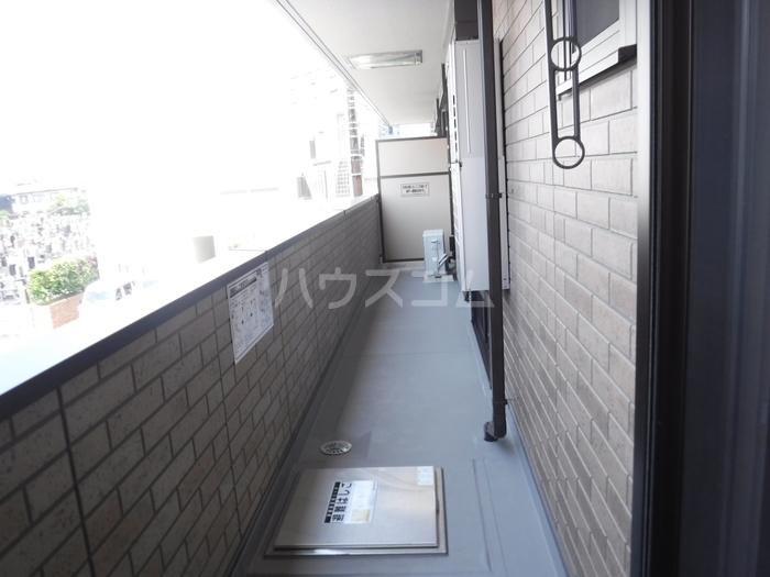 16/28 バルコニー