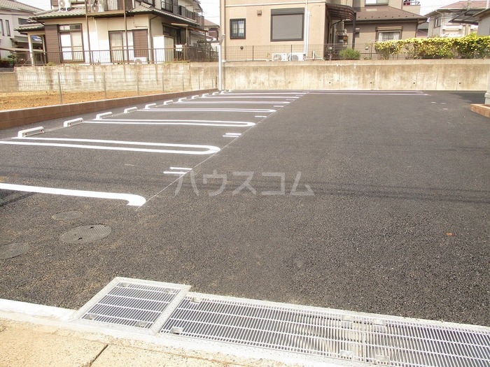 17/19 駐車場