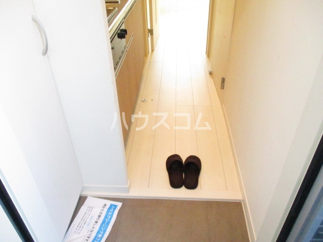 13/30 玄関