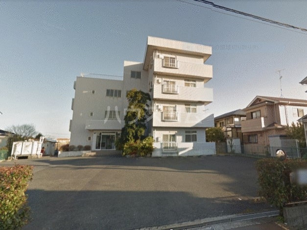 2/4 エントランス