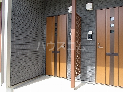 13/20 エントランス