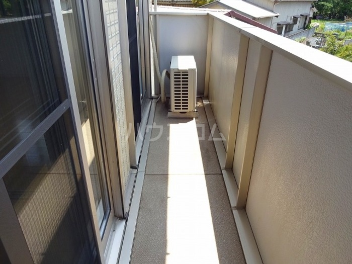 13/17 バルコニー